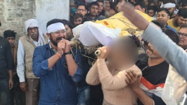 hathras case last rites of farmer hathras case last rites of farmer