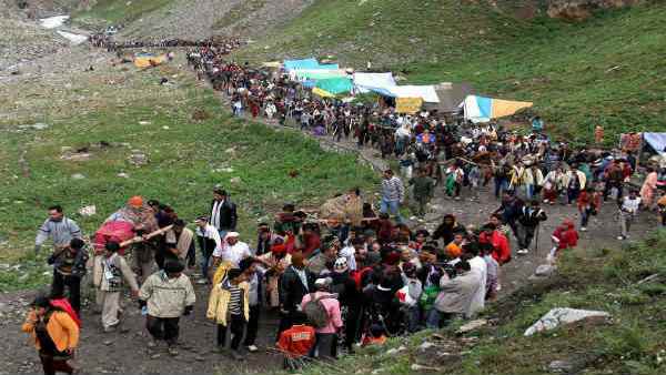 हेलिकॉप्टर से यात्रा करने से पहले पंजीकरण की आवश्यकता नहीं है