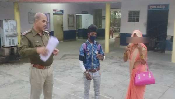 Lover couple missing 8 months ago returned by love marriage, reached police station and pleaded for security Lover couple missing 8 months ago returned by love marriage, reached police station and pleaded for security