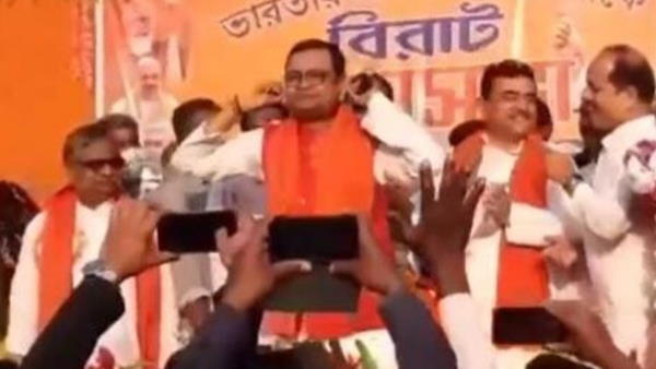 West bengal assembly elections 2021 TMC leader Susanta Pal punished himself with a round of sit ups after join bjp West bengal assembly elections 2021 TMC leader Susanta Pal punished himself with a round of sit ups after join bjp