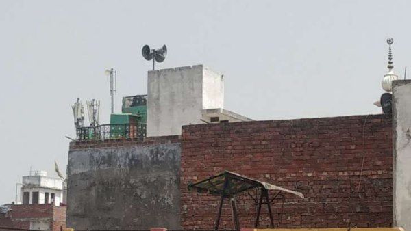 bhu student tweet on azan on loudspeaker varanasi police reply bhu student tweet on azan on loudspeaker varanasi police reply