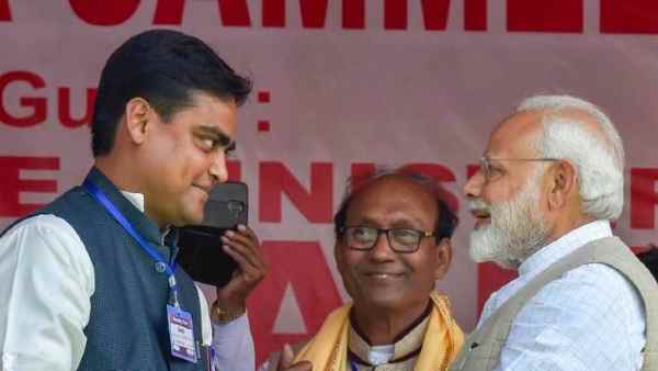 भाजपा सांसद शांतनु ठाकुर भी पीएम मोदी के साथ रहेंगे