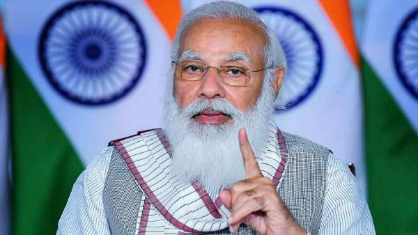 लाइव डिबेट में दी गाली