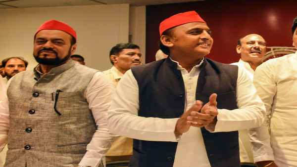 मुस्लिम मंत्रियों में शर्म बची है तो दें इस्तीफा-अबु आजमी