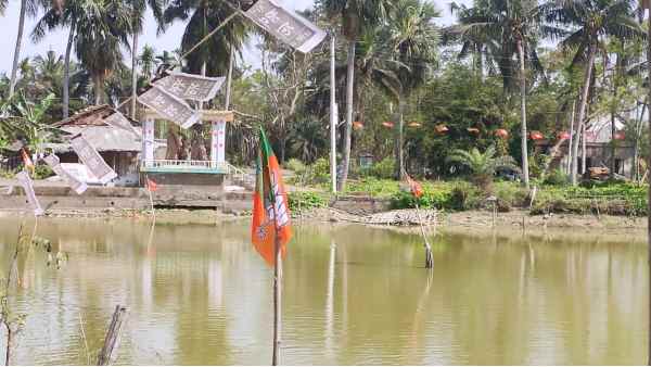 झींगा पालन ने बदल दी नंदीग्राम के किसानों की तकदीर