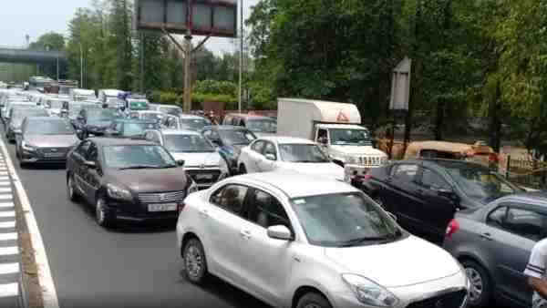 Noida-Greater Noida Police going to start vehicle checking campaign from April 1 Noida-Greater Noida Police going to start vehicle checking campaign from April 1