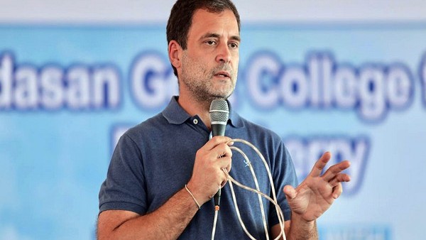 किसान आंदोलन को लेकर राहुल गांधी ने BJP पर साधा निशाना, बोले- जो मेरे मौन से डरते हैं, मैं उनसे नहीं डरता! किसान आंदोलन को लेकर राहुल गांधी ने BJP पर साधा निशाना, बोले- जो मेरे मौन से डरते हैं, मैं उनसे नहीं डरता!