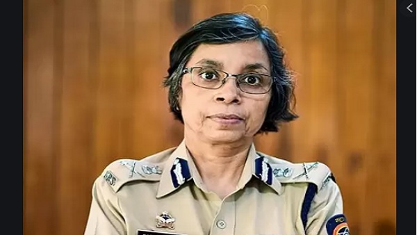 कौन हैं IPS रश्मि शुक्ला?