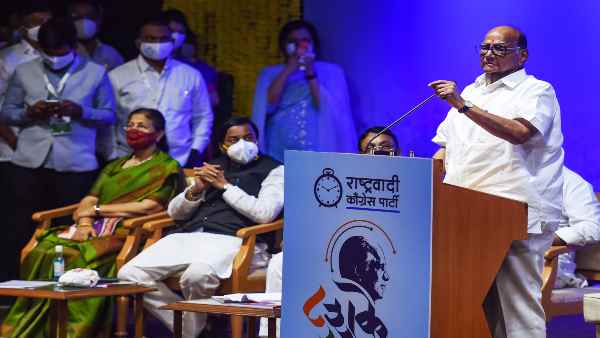 बंगाल में टीएमसी की वापसी होगी- पवार का दावा