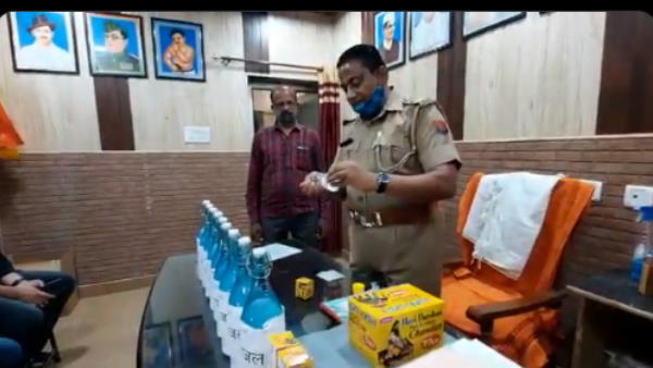 Nauchandi police station SHO uses Gangajal and Chandan Nauchandi police station SHO uses Gangajal and Chandan