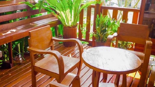 Vastu Tips: फर्नीचर बनवाने जा रहे हैं तो जरा इन बातों पर गौर फरमाइए Vastu Tips: फर्नीचर बनवाने जा रहे हैं तो जरा इन बातों पर गौर फरमाइए