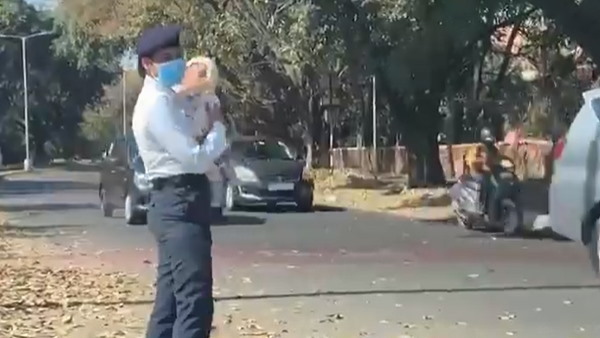 यूजर्स ने दी ये प्रतिक्रिया