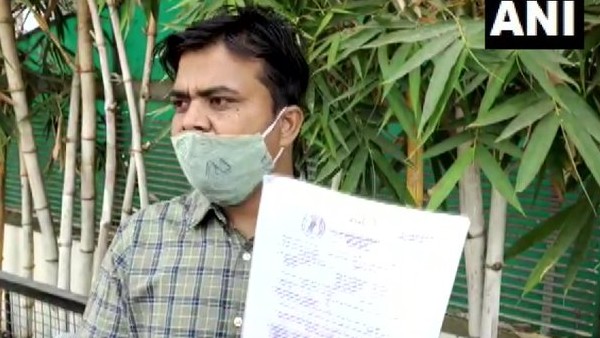मनसुख हिरेन हत्याकांड: NIA को नदी से मिले सबूत पर शख्स ने किया दावा- मेरी गाड़ी के हैं नंबर प्लेट्स मनसुख हिरेन हत्याकांड: NIA को नदी से मिले सबूत पर शख्स ने किया दावा- मेरी गाड़ी के हैं नंबर प्लेट्स