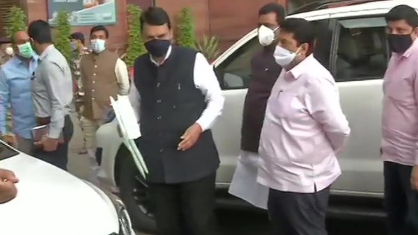 Sachin Vaze case, antilia case, maharashtra, Devendra Fadnavis, ats, mukesh ambani, Mansukh Hiren murder case, mumbai, मनसुख हीरेन हत्या, महाराष्ट्र, देवेंद्र फडणवीस Sachin Vaze case, antilia case, maharashtra, Devendra Fadnavis, ats, mukesh ambani, Mansukh Hiren murder case, mumbai, मनसुख हीरेन हत्या, महाराष्ट्र, देवेंद्र फडणवीस