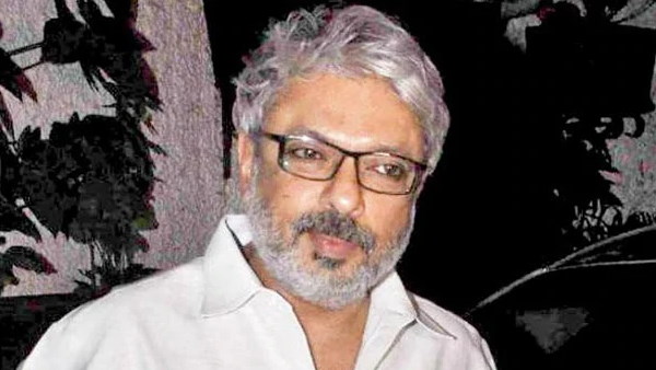 Sanjay Leela Bhansali tested negative for coronavirus soon resume work on Gangubai Kathiawadi Sanjay Leela Bhansali tested negative for coronavirus soon resume work on Gangubai Kathiawadi