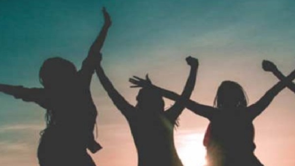 womens Day 2021: स्त्री क्या बस इतना ही वजूद है तेरा? womens Day 2021: स्त्री क्या बस इतना ही वजूद है तेरा?