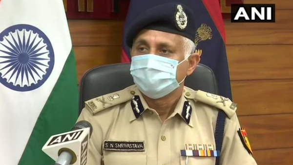 दिल्ली पुलिस ने कहा- सख्ती से लागू होगा वीकएंड कर्फ्यू, दिल्ली पुलिस ने कहा- सख्ती से लागू होगा वीकएंड कर्फ्यू,