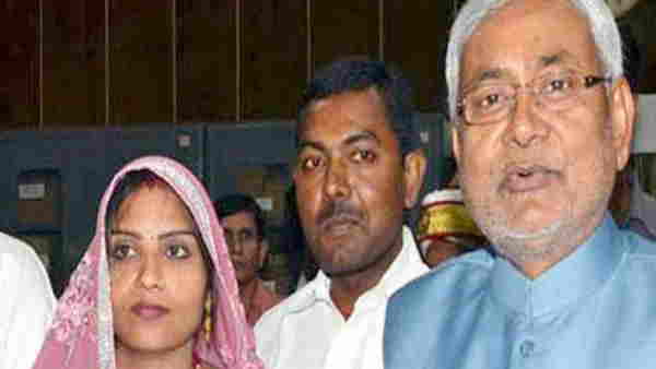 police caught goons who came to kill jdu mp kavita singh and her husband police caught goons who came to kill jdu mp kavita singh and her husband