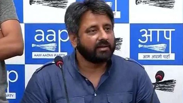 नरसिंहानंद का गला काटने की बात कहने पर AAP MLA अमानतुल्लाह के खिलाफ FIR नरसिंहानंद का गला काटने की बात कहने पर AAP MLA अमानतुल्लाह के खिलाफ FIR