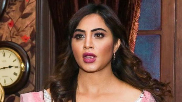 arshi khan corona positive arshi khan corona positive