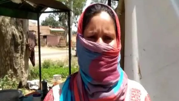 मीनाक्षी ने कहा- गांव के लोगों का पूरा साथ है