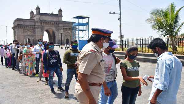 दूसरी लहर में ज्यादा तेजी से फैल रहा है कोरोना वायरस