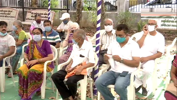 Gandhinagar: vaccination starts of the People (above 45 years age) across country Gandhinagar: vaccination starts of the People (above 45 years age) across country