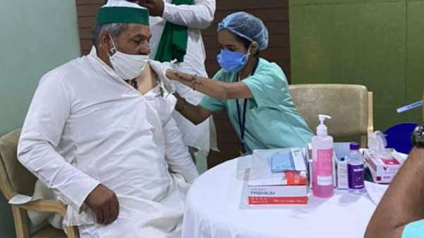 kisan union leader rakesh tikait gets coronavirus vaccine in ghaziabad kisan union leader rakesh tikait gets coronavirus vaccine in ghaziabad