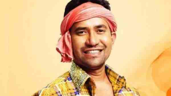 bhojpuri actor dinesh lal yadav nirahua shared a video to entertain her fans during quarantine bhojpuri actor dinesh lal yadav nirahua shared a video to entertain her fans during quarantine