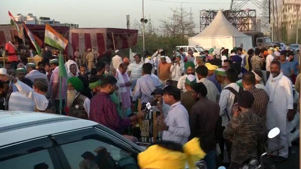 rakesh tikait gujarat visit: BKU leader Rakesh Tikait on farmers of gujarat, says- we are with you rakesh tikait gujarat visit: BKU leader Rakesh Tikait on farmers of gujarat, says- we are with you
