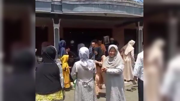 ऐसे हुआ गलती का एहसास