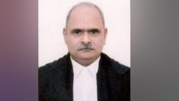 Allahabad High Court sitting Judge Justice Virendra Kumar Srivastava lost life from COVID 19 Allahabad High Court sitting Judge Justice Virendra Kumar Srivastava lost life from COVID 19