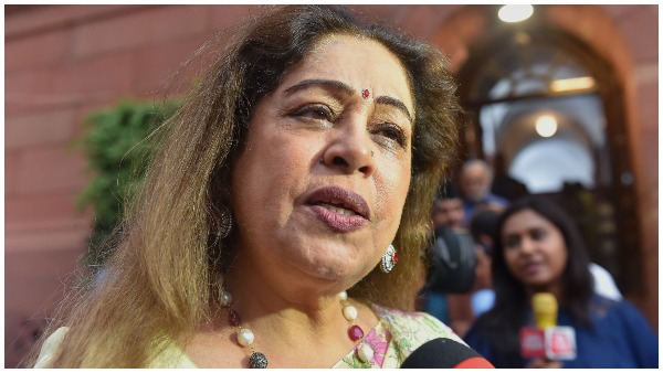 दिसंबर 2020 से चल रहा है किरण खेर का इलाज