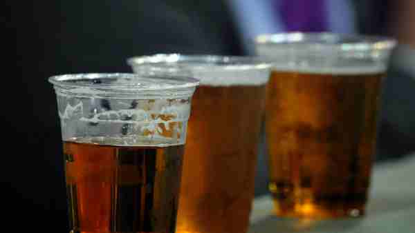 Five people no more in Hathras due to illegal drinking Five people no more in Hathras due to illegal drinking
