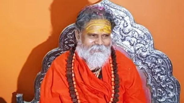 akhil bharatiya akhara parishad president mahant narendra giri found covid positive akhil bharatiya akhara parishad president mahant narendra giri found covid positive