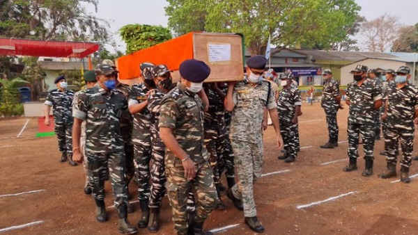 जानें बस्तर की इन परिस्थितियों पर क्या कहते हैं अधिकारी?