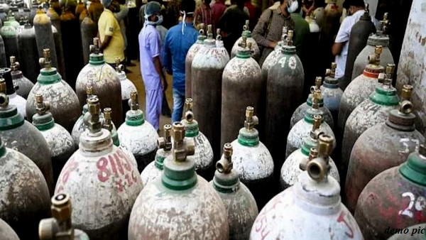 shortage of oxygen-beds in Madhya Pradesh, covid patients lost their lives at homes due to lack of hospitals shortage of oxygen-beds in Madhya Pradesh, covid patients lost their lives at homes due to lack of hospitals