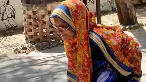 UP Panchayat Election 2021: 81-year-old grandmother filled BDC nomination UP Panchayat Election 2021: 81-year-old grandmother filled BDC nomination