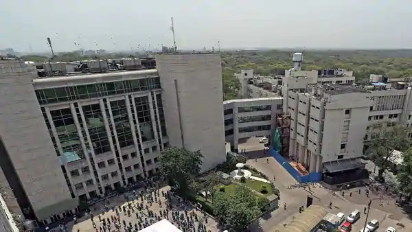 covid 19 Delhi Sir Ganga Ram Hospital 25 coronavirus patients lost lives, Needs Oxygen urgently covid 19 Delhi Sir Ganga Ram Hospital 25 coronavirus patients lost lives, Needs Oxygen urgently