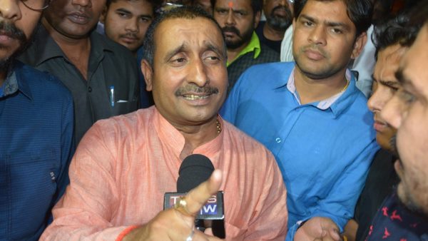 UP Panchayat Election 2021: BJP gave ticket to Kuldeep Sengar wife sangeeta Sengar UP Panchayat Election 2021: BJP gave ticket to Kuldeep Sengar wife sangeeta Sengar