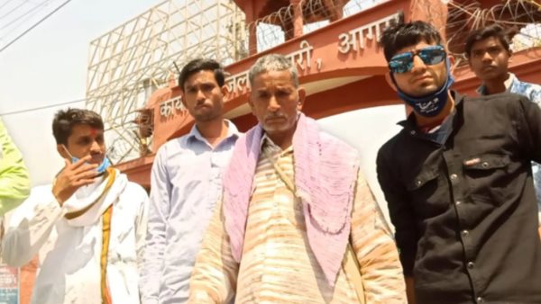 जिला पंचायत के वार्ड 31 से चुनावी मैदान में उतरे
