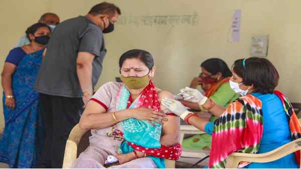डॉक्टर क्या दे रहे हैं सलाह ?