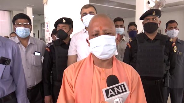Remdesivir injection covid 19: UP CM Yogi Adityanath orders to health dept to acquire 25,000 injections of Remdesivir from Gujarat Remdesivir injection covid 19: UP CM Yogi Adityanath orders to health dept to acquire 25,000 injections of Remdesivir from Gujarat