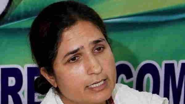 pappu yadav wife ranjit ranjan post against nitish kumar pappu yadav wife ranjit ranjan post against nitish kumar
