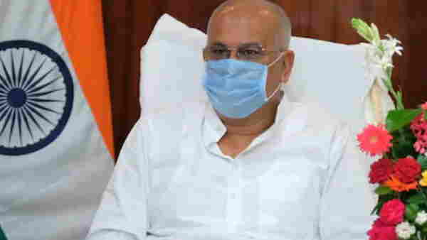 cm bhupesh baghel crying during talk with corona warrior nurse cm bhupesh baghel crying during talk with corona warrior nurse