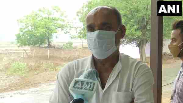 People in Dadri have alleged that 26 people have died due to COVID 19 in their village People in Dadri have alleged that 26 people have died due to COVID 19 in their village