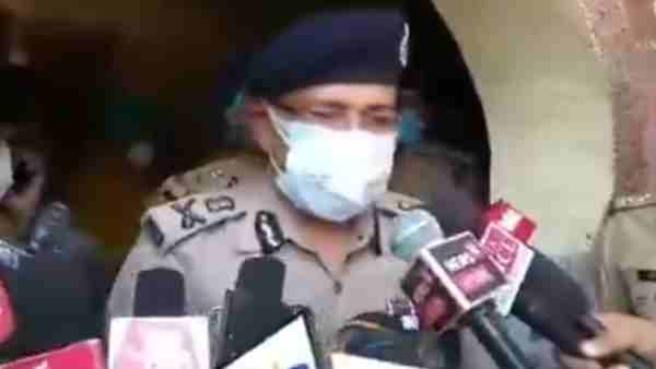 Aligarh Liquor Case: announces reward of rs 50-50 thousand on absconding accused Aligarh Liquor Case: announces reward of rs 50-50 thousand on absconding accused