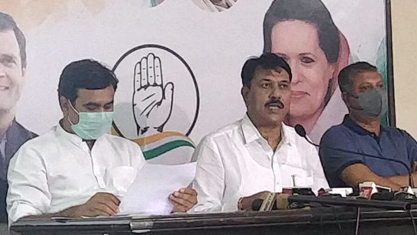 Congress says- 2 lakh covid patients lost their live in gujarat so far, the BJP government is hiding truth (figures) Congress says- 2 lakh covid patients lost their live in gujarat so far, the BJP government is hiding truth (figures)