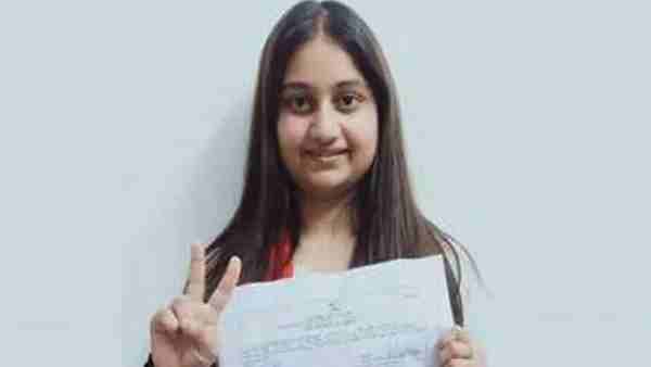 Meet Arushi Singh, a 21-year-old student elected as gram pradhan Meet Arushi Singh, a 21-year-old student elected as gram pradhan
