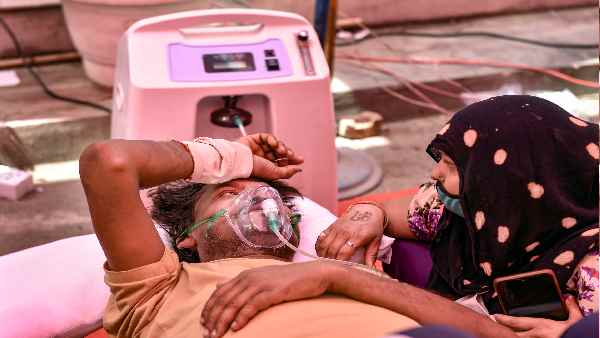 नए वेरिएंट के खिलाफ वैक्सीन कारगर